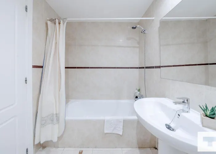 Apolo Xvii 22 - Grupo Turis Appartamento *